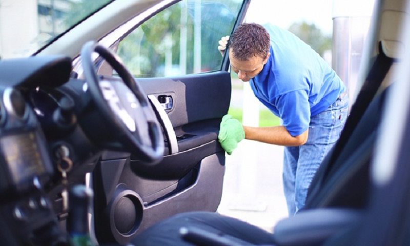 The Benefits of Keeping Your Car Clean